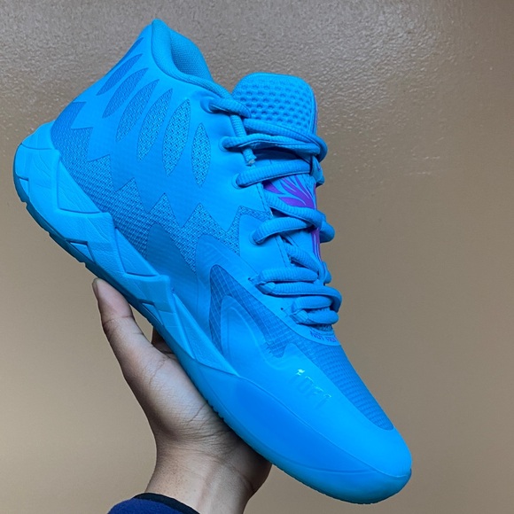 PUMA LaMelo Ball MB.01 Men’s Basketball Sneakers “Blue” Size 11